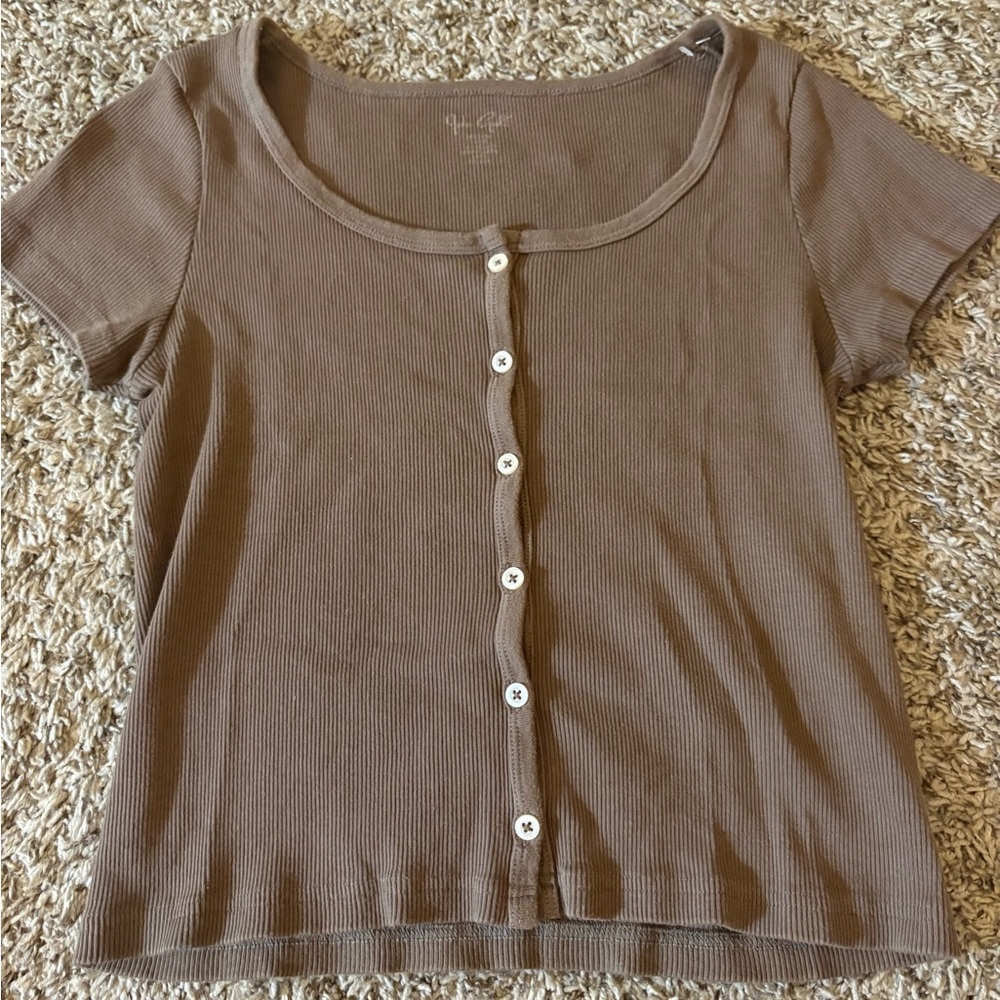 Brandy Melville Brown Button-Down Ribbed Shirt
